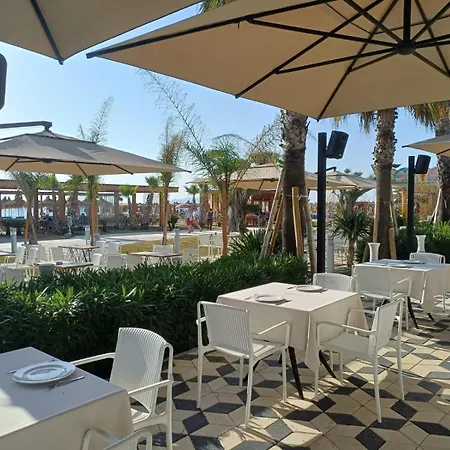 Lasko Hotel Golem (Tirana)