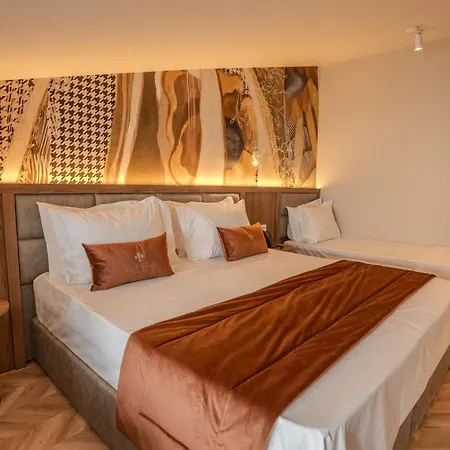 Отель Lasko Голем