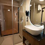 ホテル Lasko ゴーレム