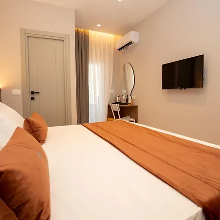 Lasko 4*