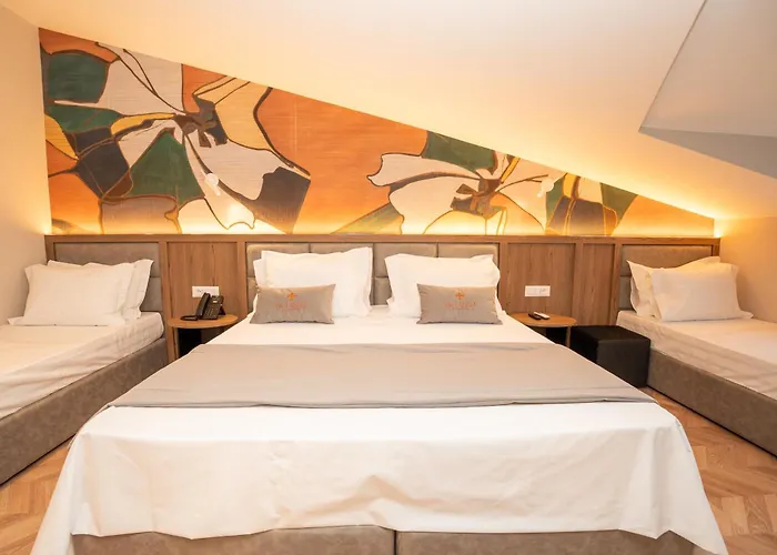 Lasko Ξενοδοχείο Golem (Tirana)