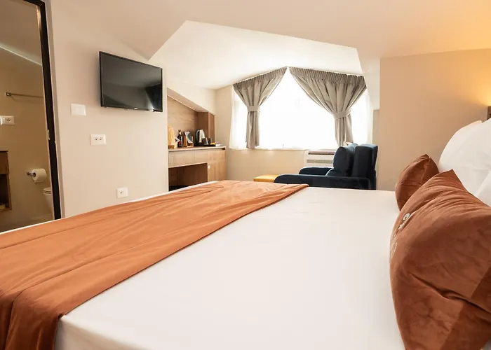 Lasko 4* Golem (Tirana)